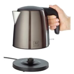 Melitta 1018-06 Prime Aqua Mini Waterkoker 1L 2200W Grijs Metallic/Zwart 7 Melitta 1018-06 Prime Aqua Mini Waterkoker 1L 2200W Grijs Metallic/Zwart -Bosch Winkel Melitta 1018 06 Prime Aqua Mini Waterkoker 1L 2200W Grijs MetallicZwart 1